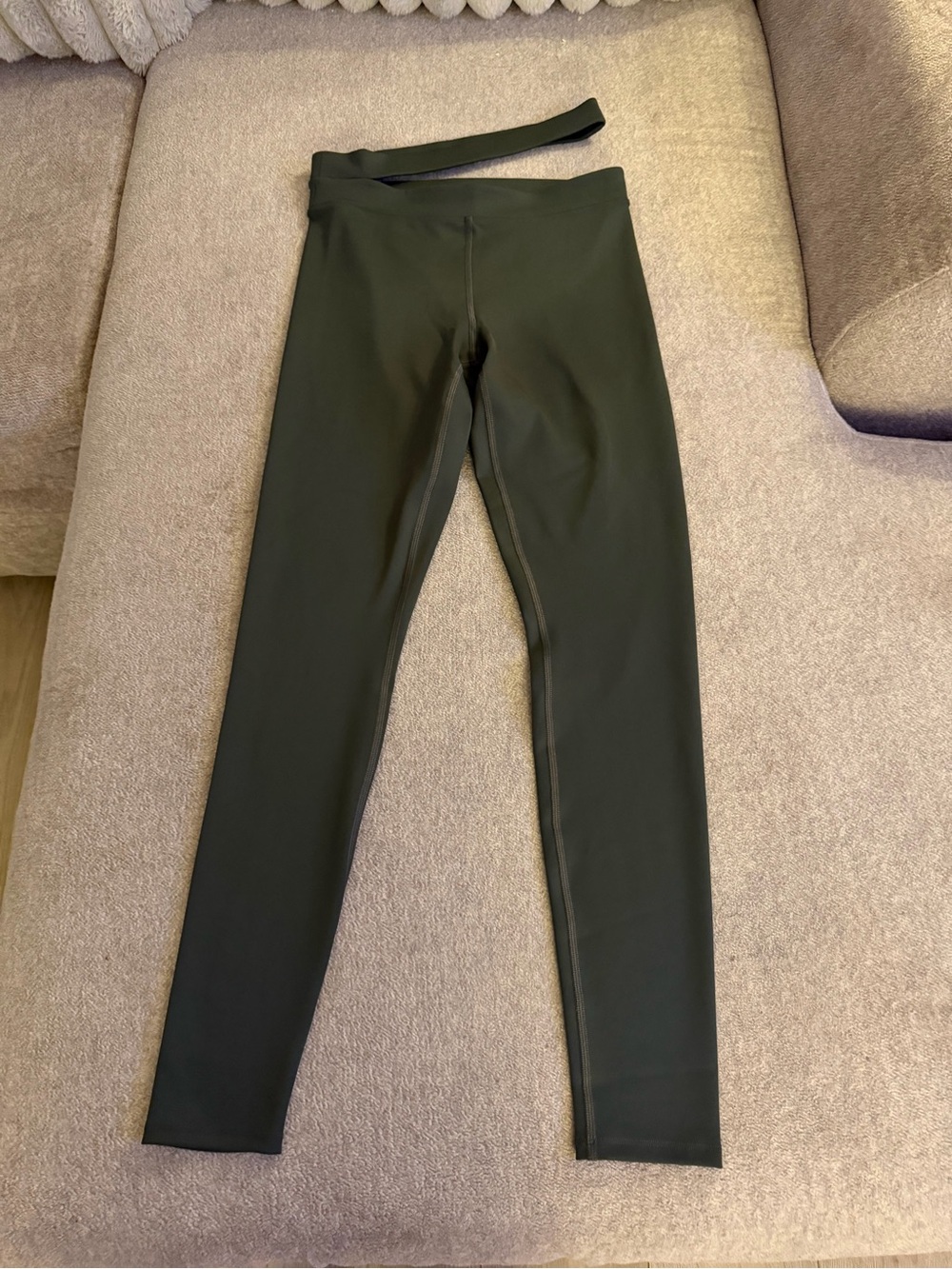 ALO Yoga High-Rise Leggings